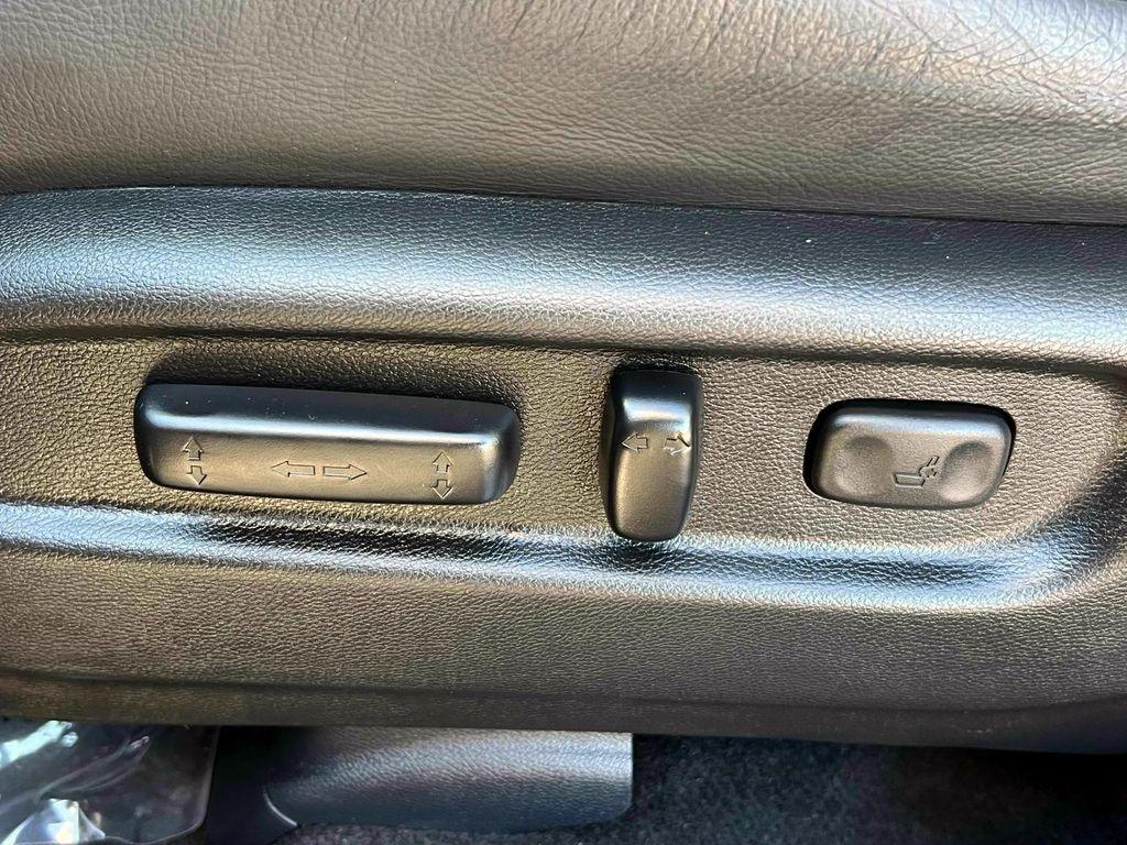used 2022 Honda Pilot car, priced at $31,995