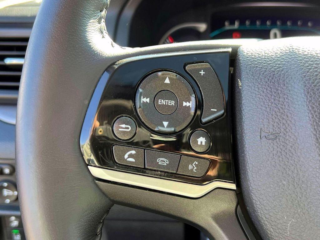 used 2022 Honda Pilot car, priced at $31,995