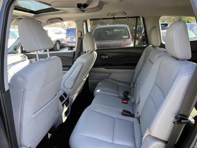 used 2021 Honda Pilot car, priced at $28,995