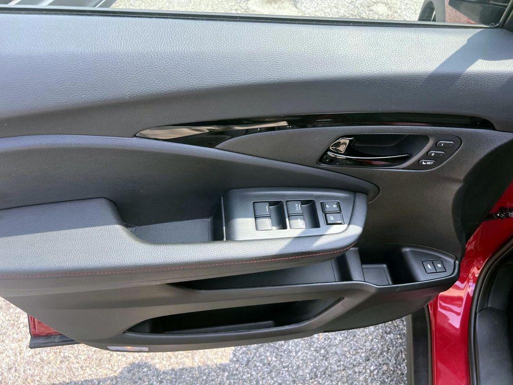 used 2025 Honda Passport car, priced at $39,495