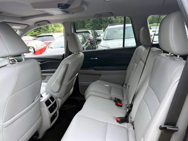 used 2021 Honda Pilot car, priced at $29,995