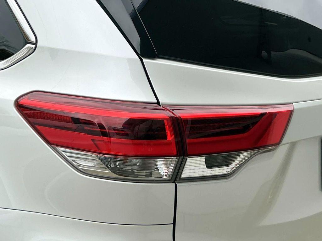 used 2019 Toyota Highlander car, priced at $24,795