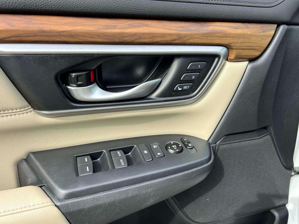 used 2019 Honda CR-V car, priced at $21,995