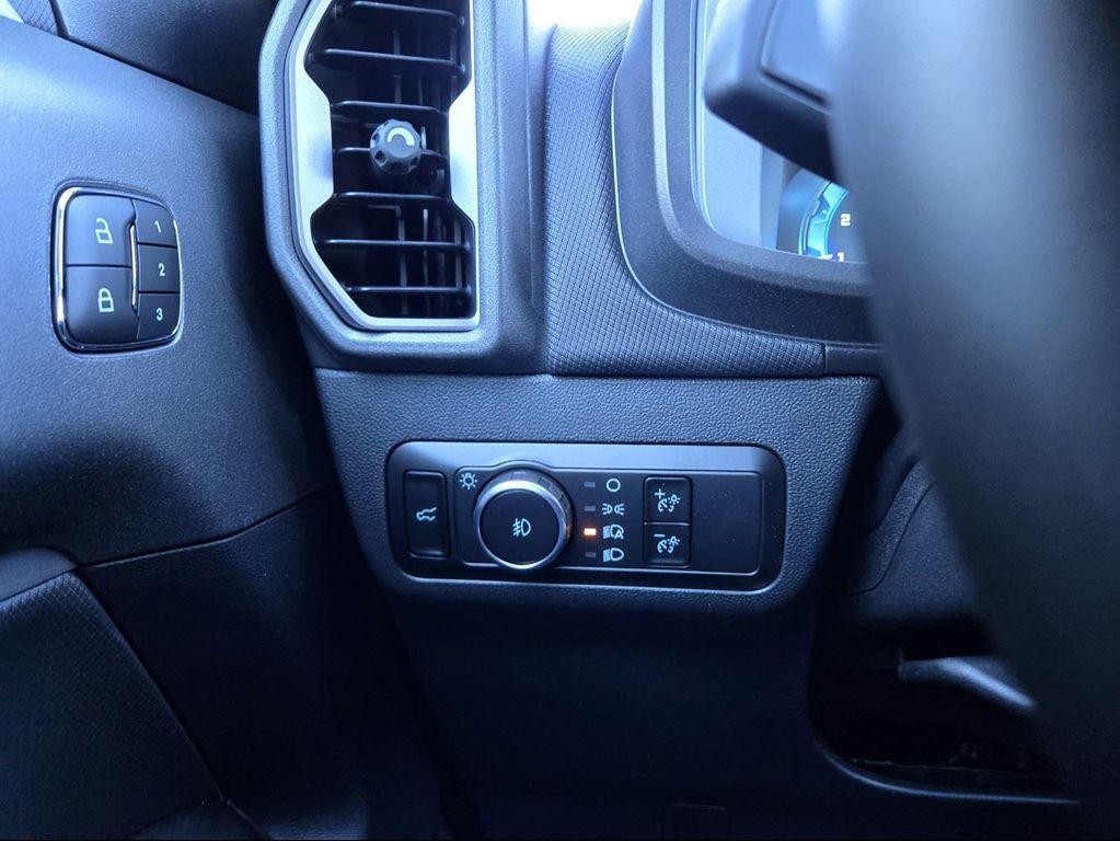 new 2025 Ford Bronco Sport car, priced at $40,905