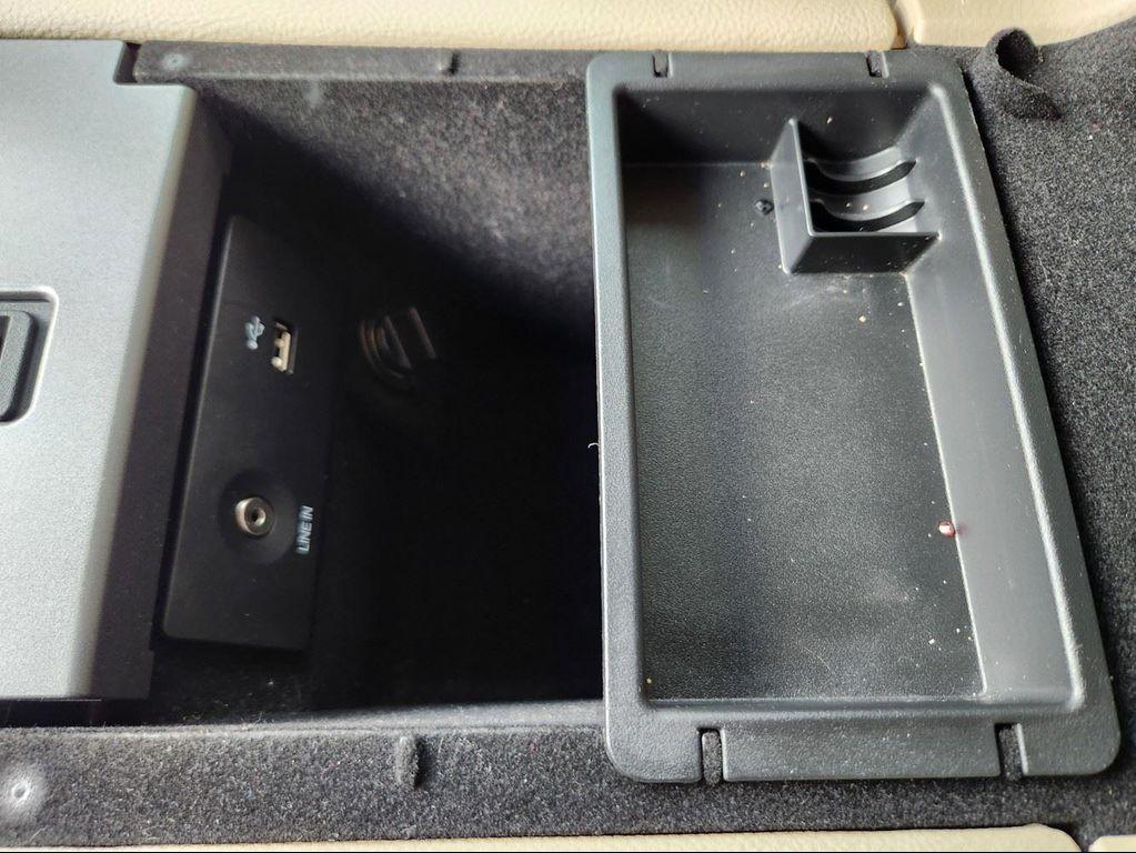 used 2015 Ford Taurus car, priced at $11,998