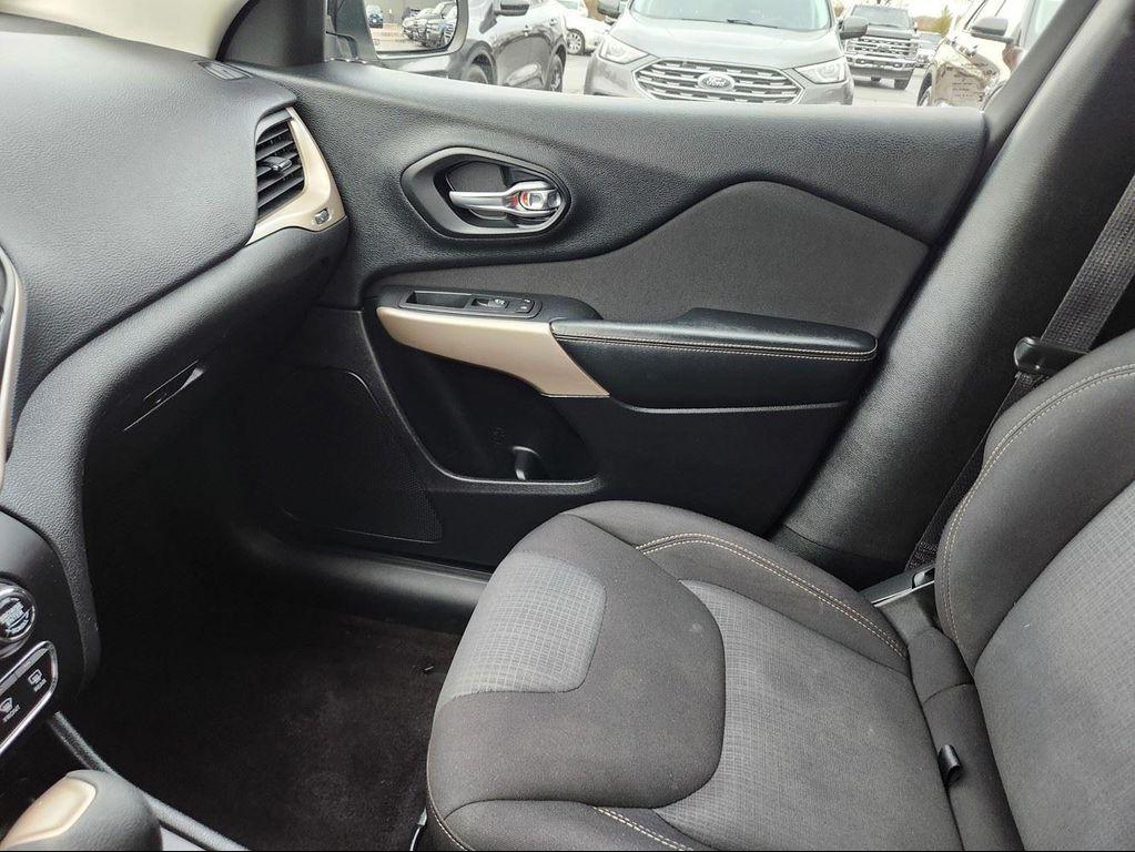 used 2017 Jeep Cherokee car, priced at $11,275