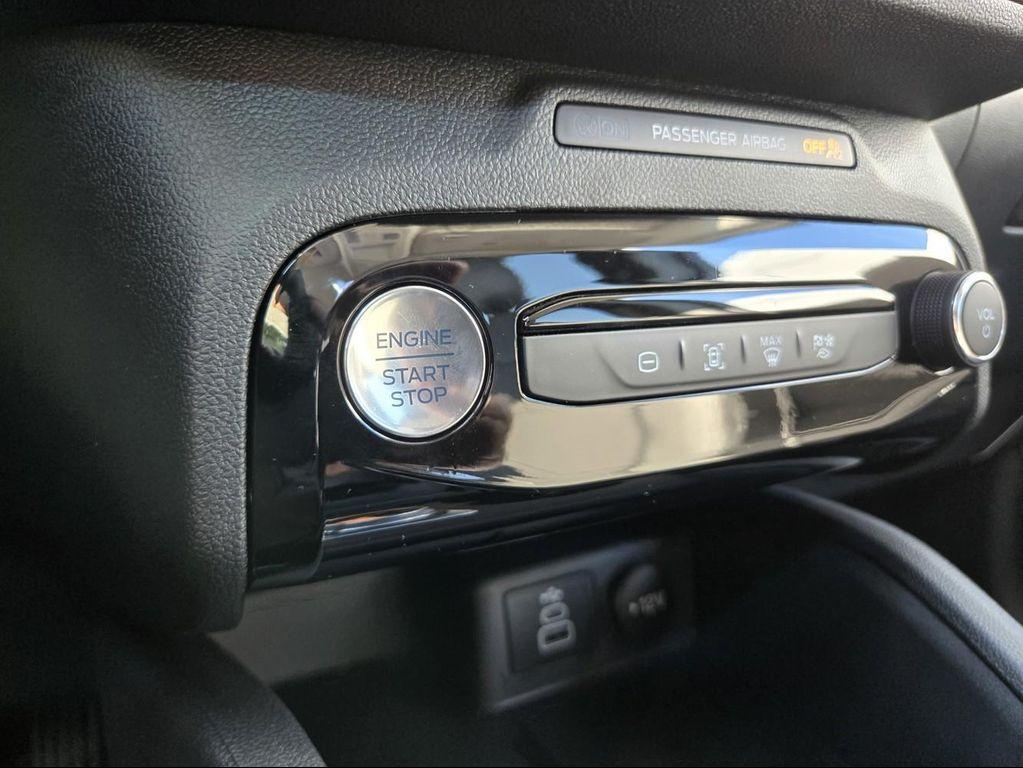 new 2025 Ford Escape PHEV car, priced at $32,215