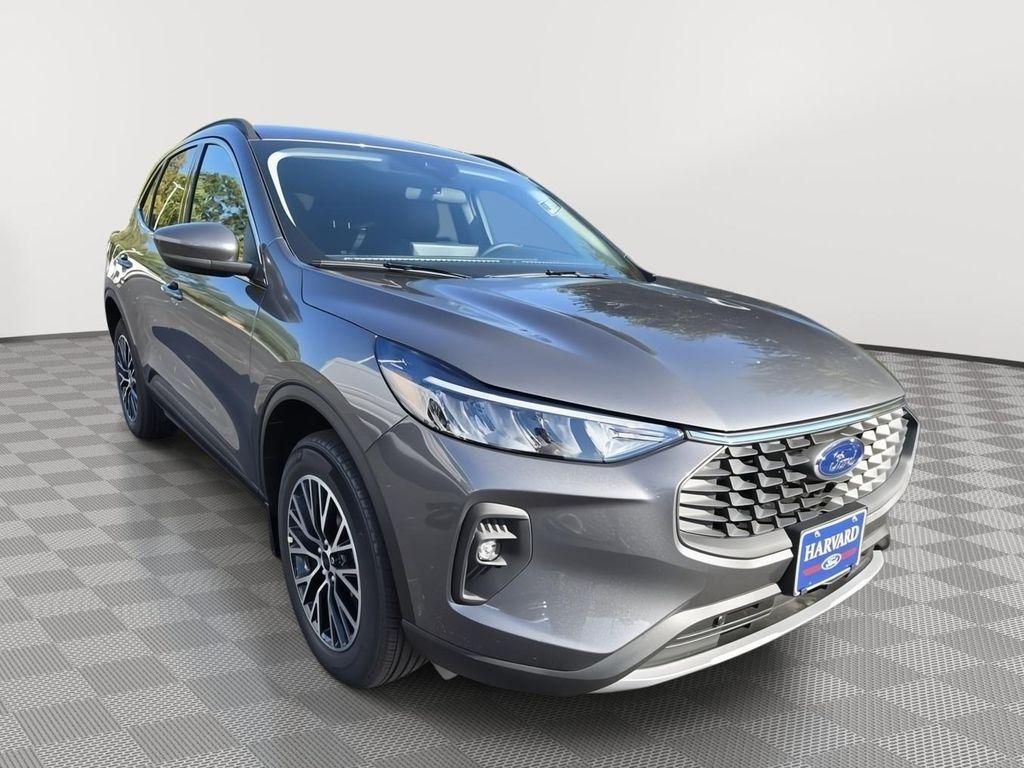 new 2025 Ford Escape PHEV car, priced at $32,215