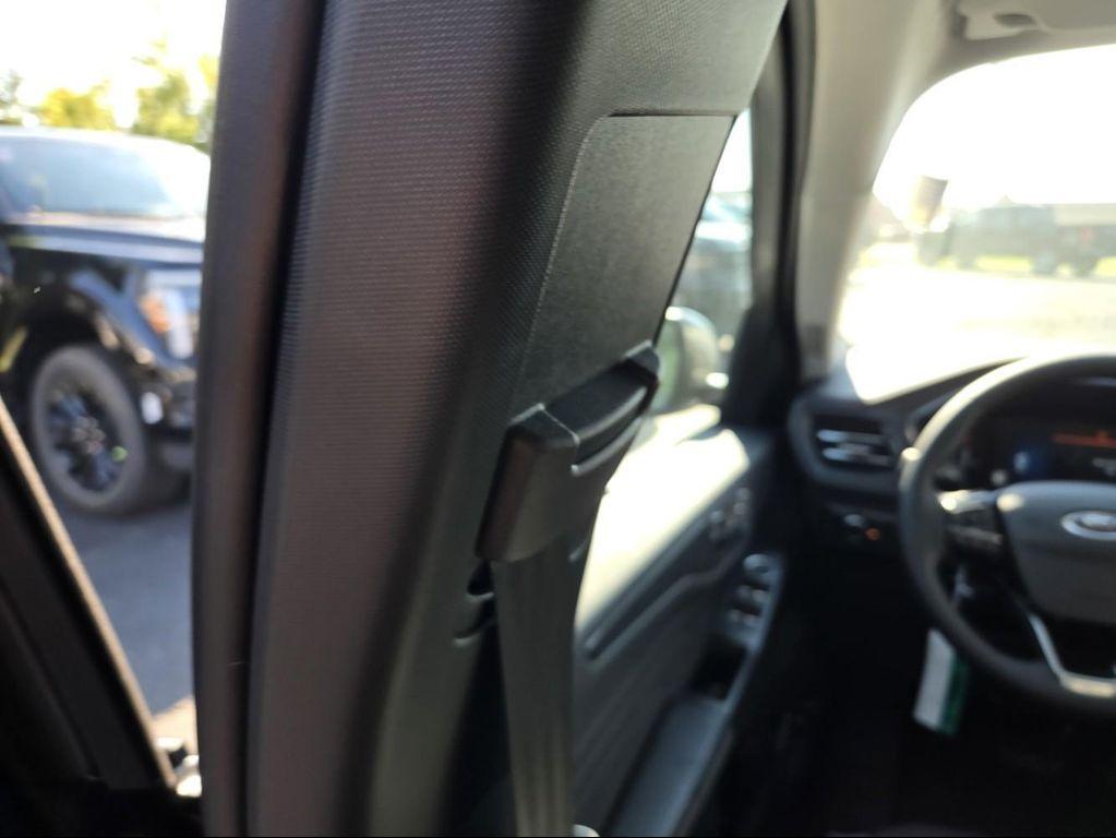 new 2025 Ford Escape PHEV car, priced at $32,215