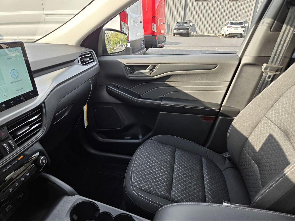 new 2025 Ford Escape car, priced at $29,840