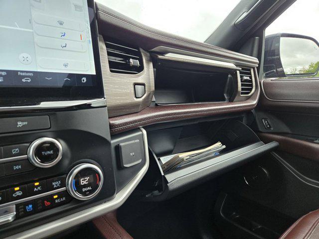 used 2023 Ford Expedition car, priced at $43,850