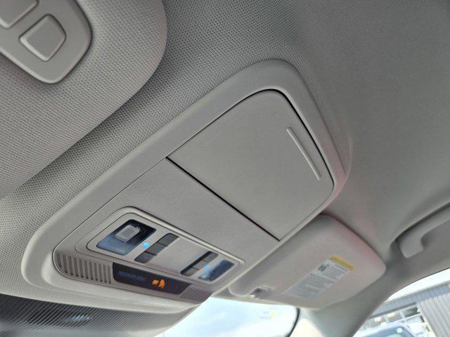 new 2025 Ford Explorer car, priced at $48,895