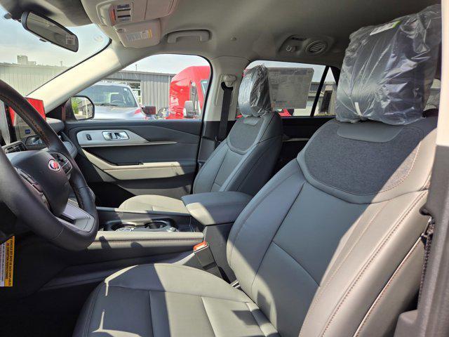 new 2025 Ford Explorer car, priced at $48,895