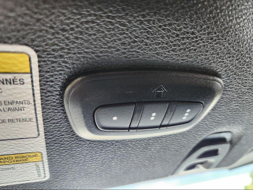 used 2022 Jeep Wrangler car, priced at $29,275