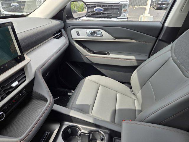 new 2025 Ford Explorer car, priced at $50,590