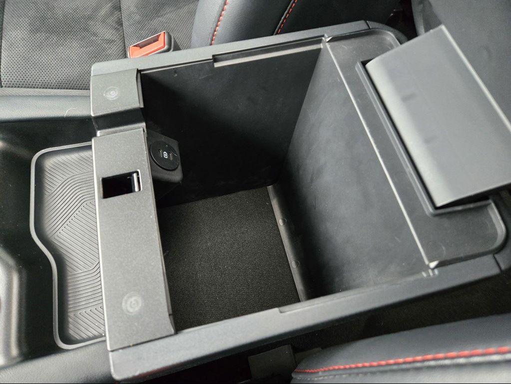 used 2025 Ford Explorer car, priced at $53,975