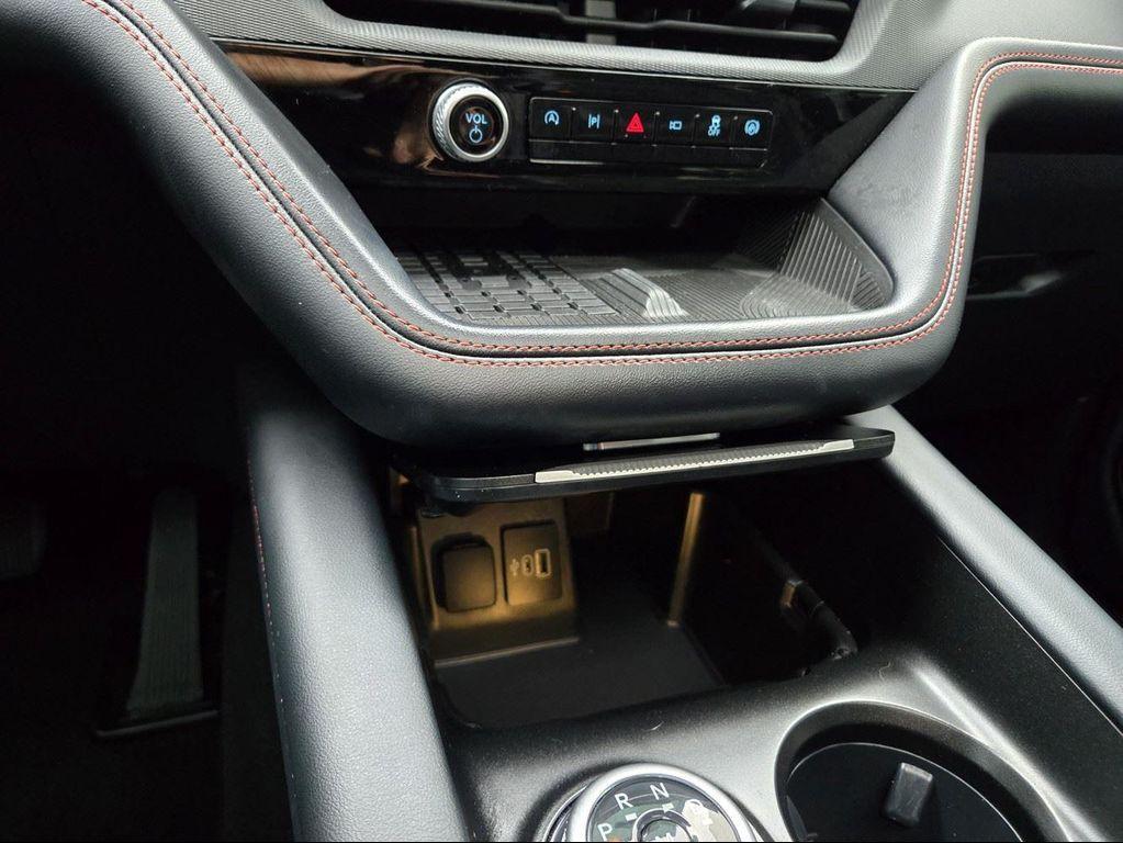 used 2025 Ford Explorer car, priced at $53,975