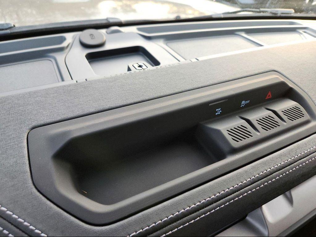 new 2025 Ford Bronco car, priced at $50,930