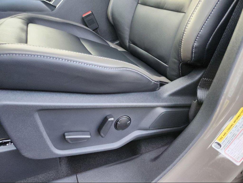 new 2025 Ford Bronco car, priced at $50,930