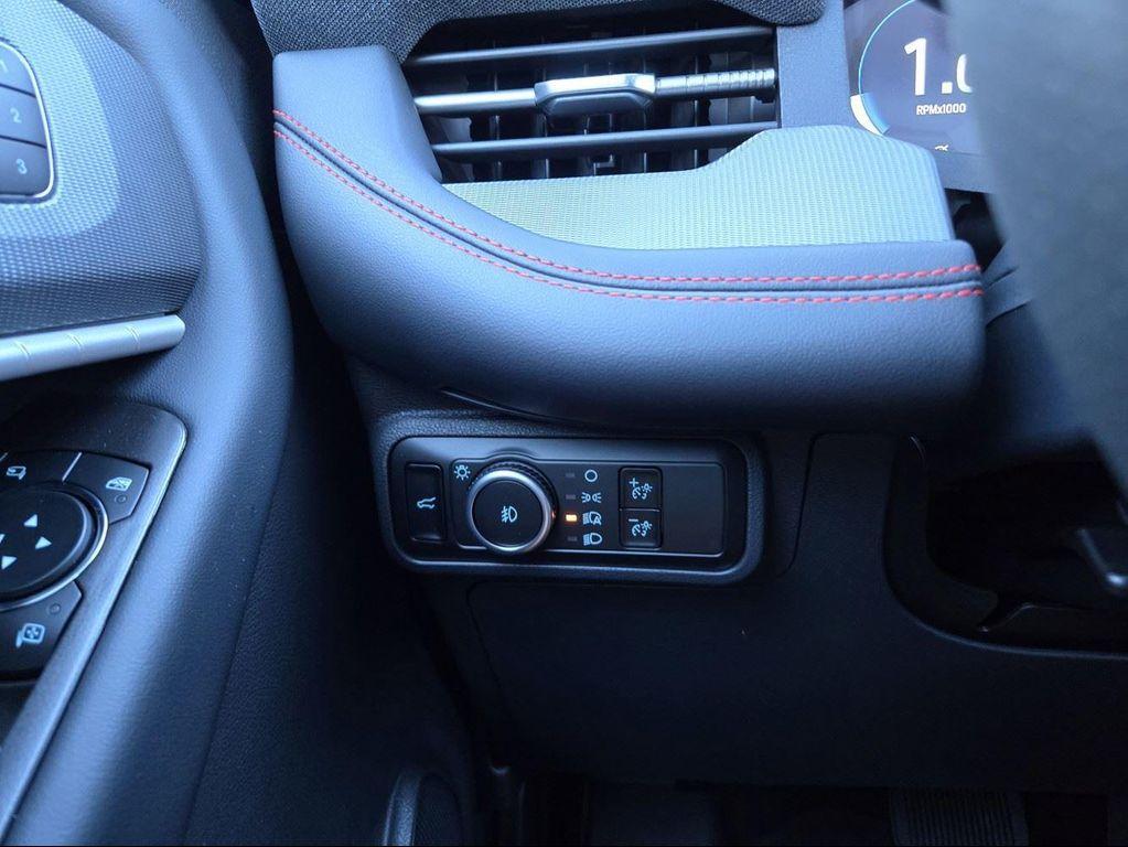 new 2025 Ford Explorer car, priced at $61,005