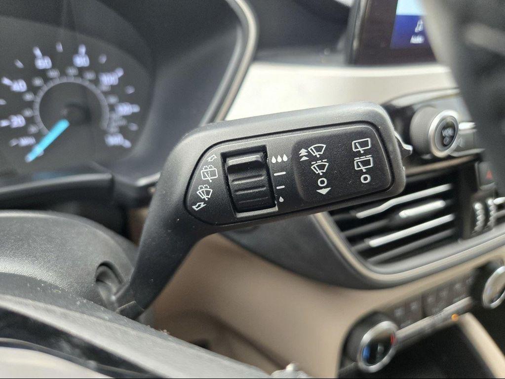 used 2022 Ford Escape car, priced at $20,750