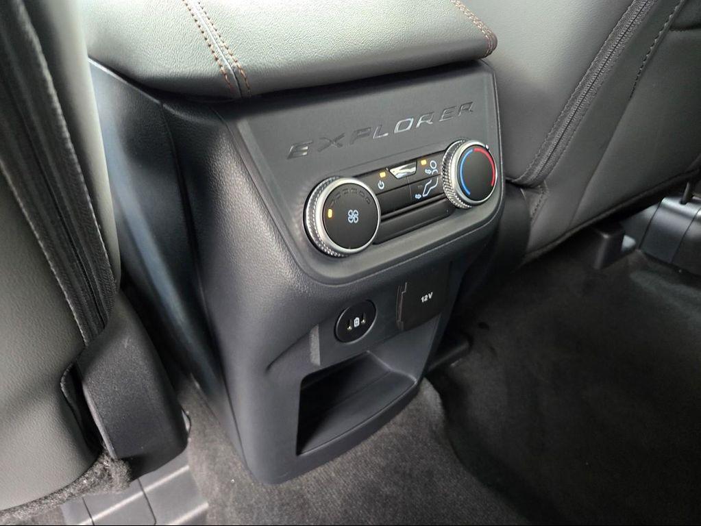 new 2025 Ford Explorer car, priced at $47,875