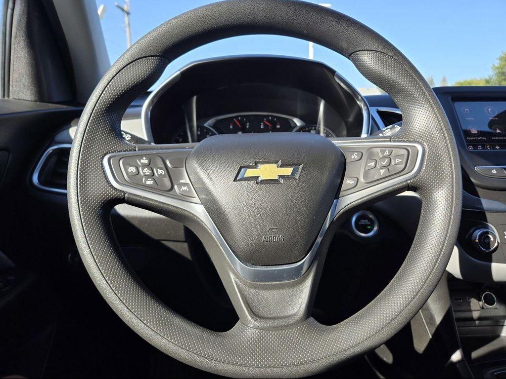 used 2022 Chevrolet Equinox car, priced at $21,550