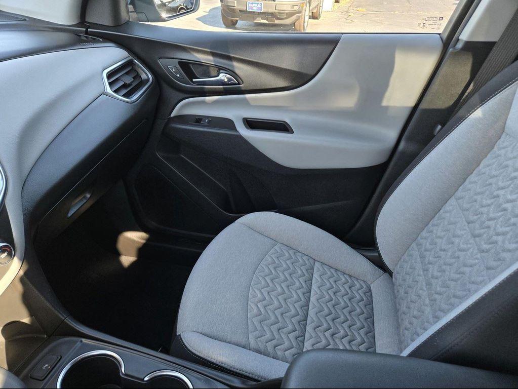 used 2022 Chevrolet Equinox car, priced at $21,550