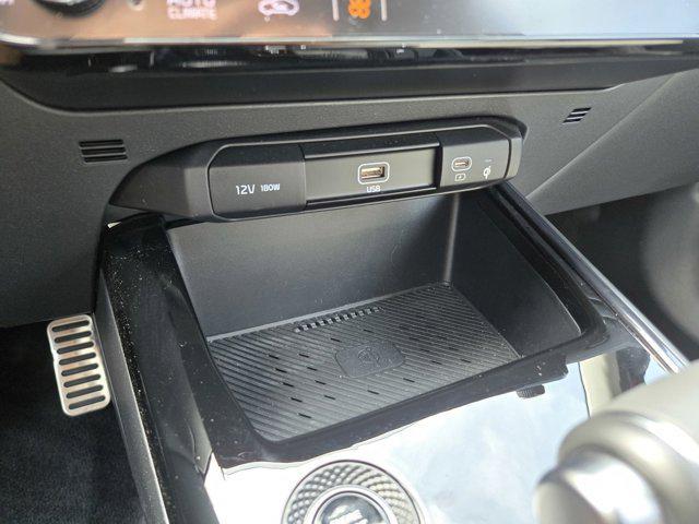 used 2025 Kia Niro car, priced at $31,250
