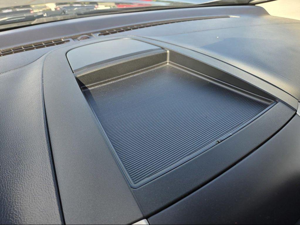 used 2022 Ford Edge car, priced at $26,898