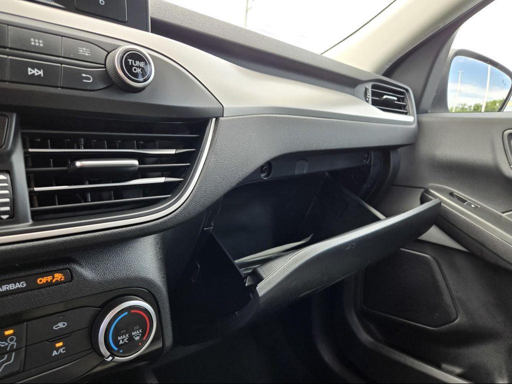 used 2022 Ford Escape car, priced at $16,550
