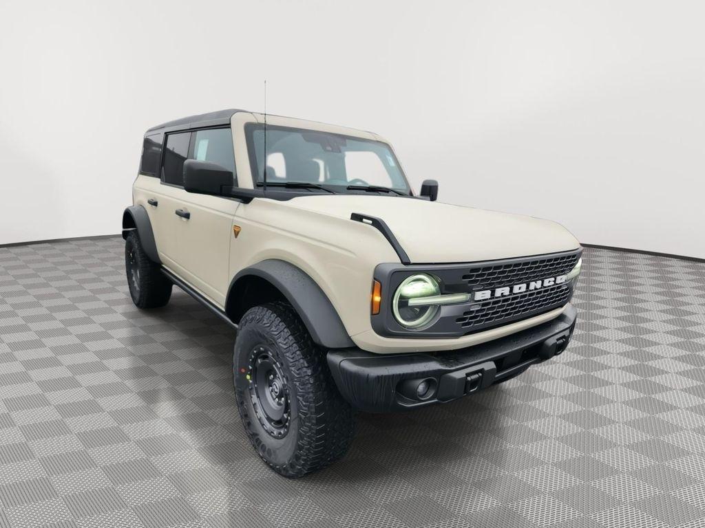 new 2025 Ford Bronco car, priced at $59,765