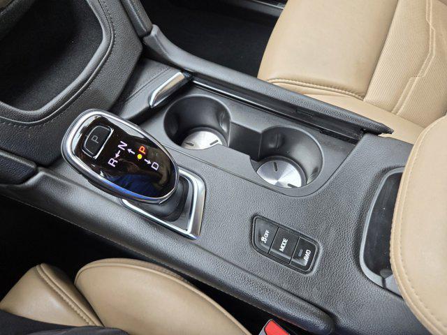 used 2017 Cadillac XT5 car, priced at $21,828