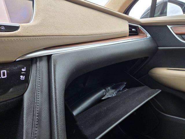 used 2017 Cadillac XT5 car, priced at $21,828