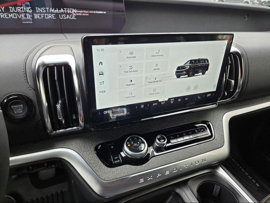 new 2025 Ford Expedition car, priced at $85,060