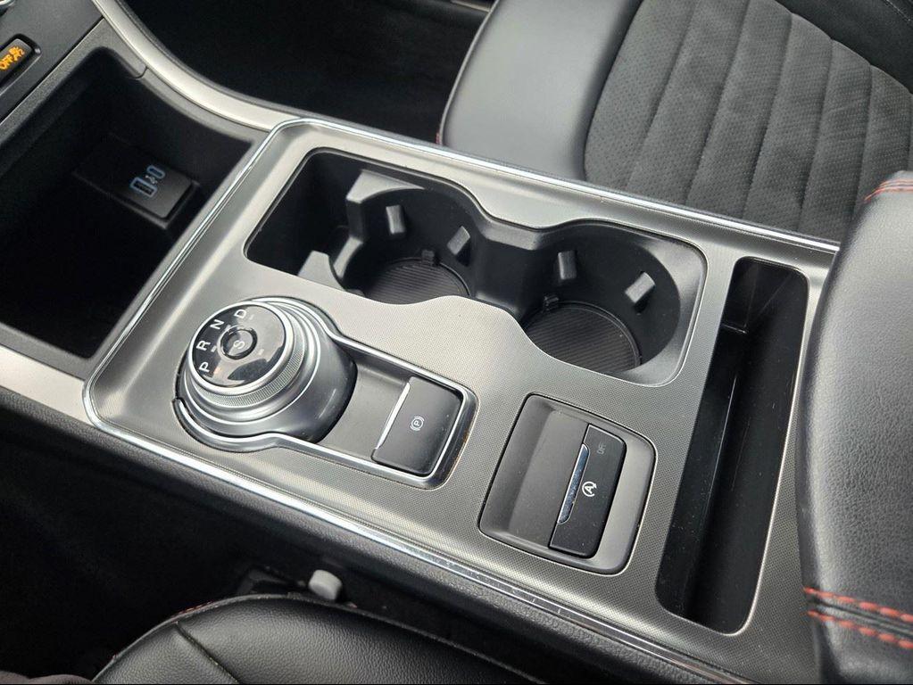 used 2024 Ford Edge car, priced at $31,750