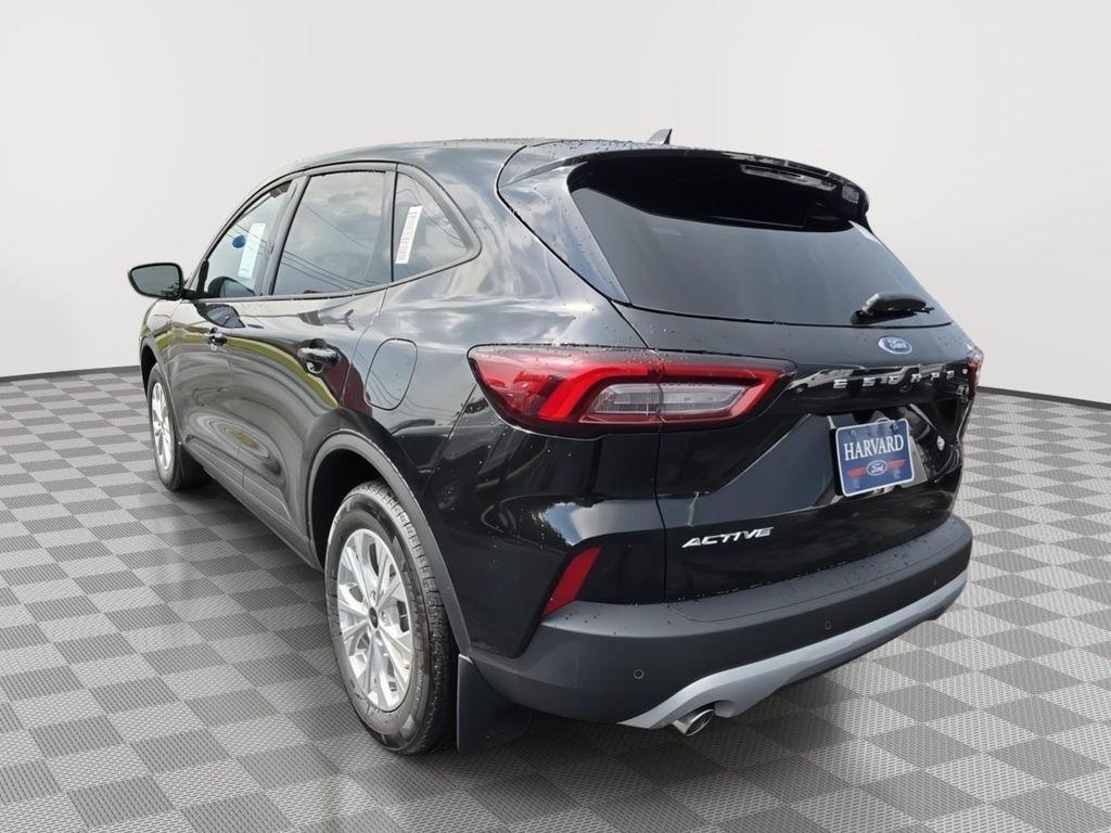 new 2025 Ford Escape car, priced at $29,325