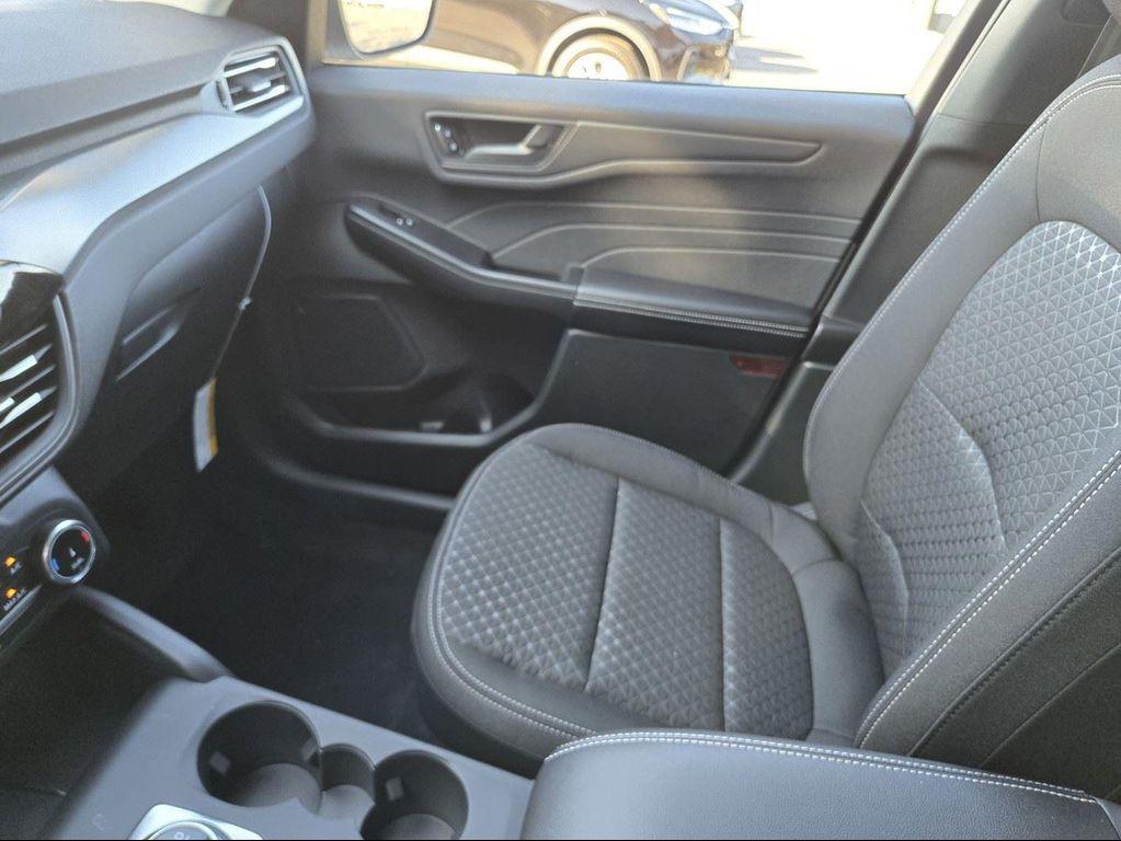 new 2025 Ford Escape car, priced at $33,280