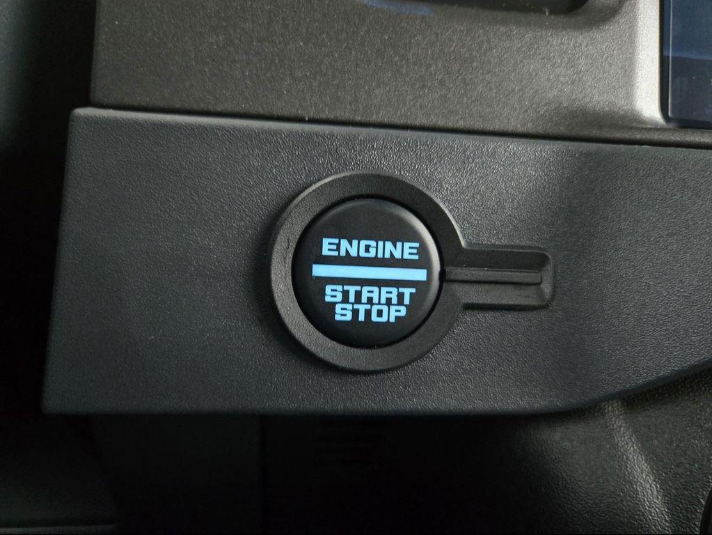 new 2025 Ford Bronco car, priced at $44,825