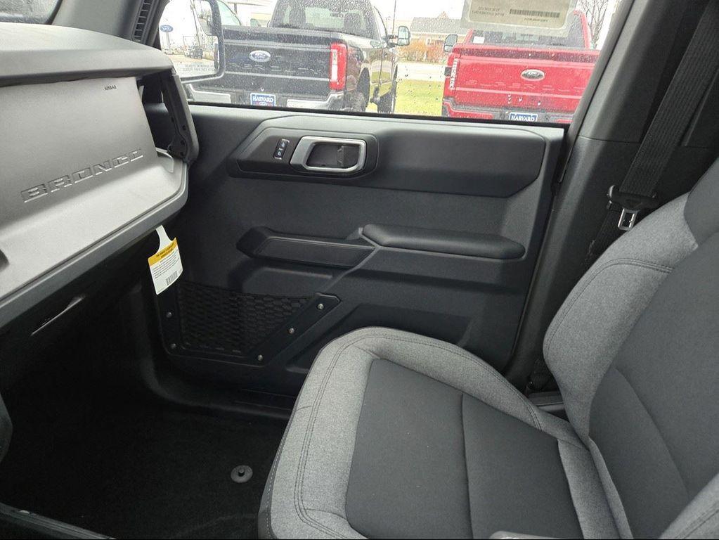 new 2025 Ford Bronco car, priced at $44,825