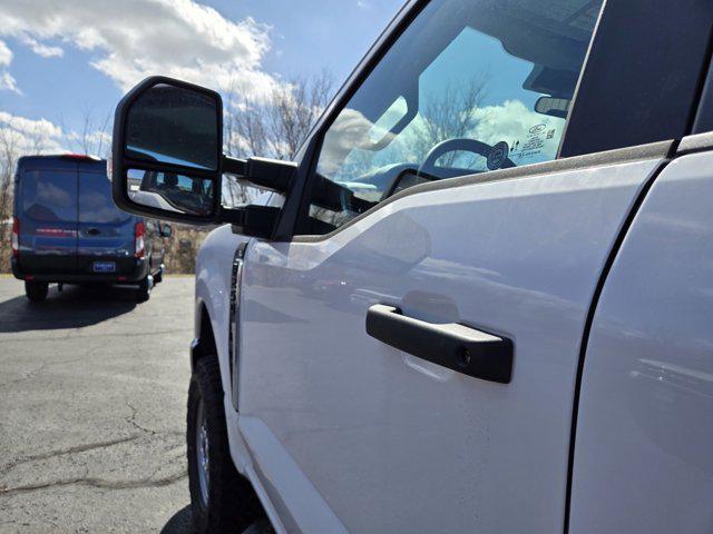 new 2025 Ford F-250 car, priced at $52,895