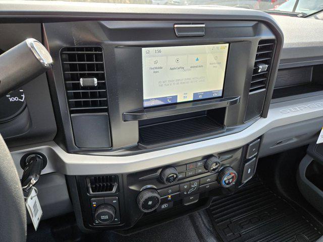 new 2025 Ford F-250 car, priced at $52,895
