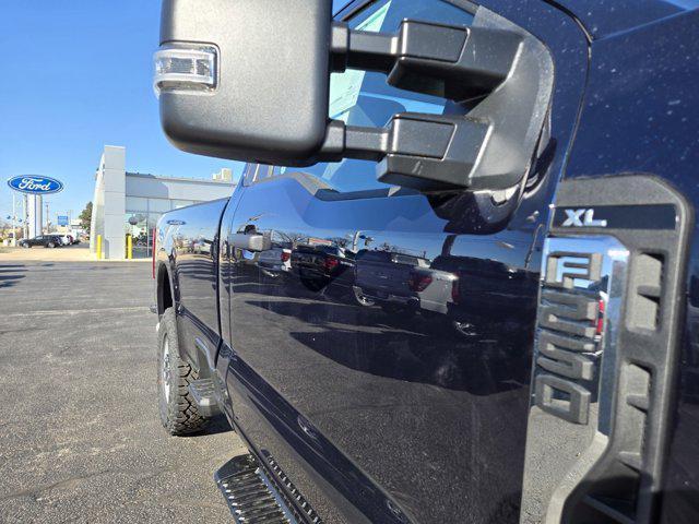 new 2025 Ford F-250 car, priced at $53,265