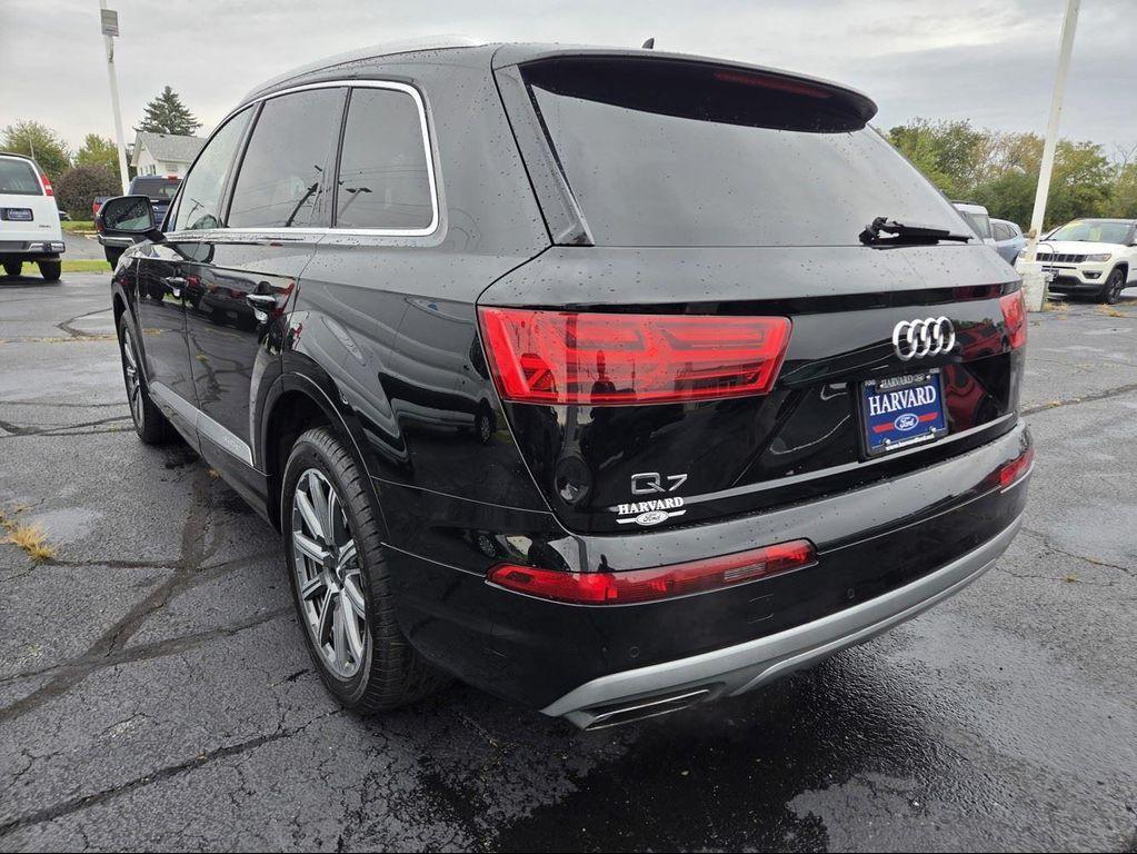 used 2019 Audi Q7 car, priced at $18,975