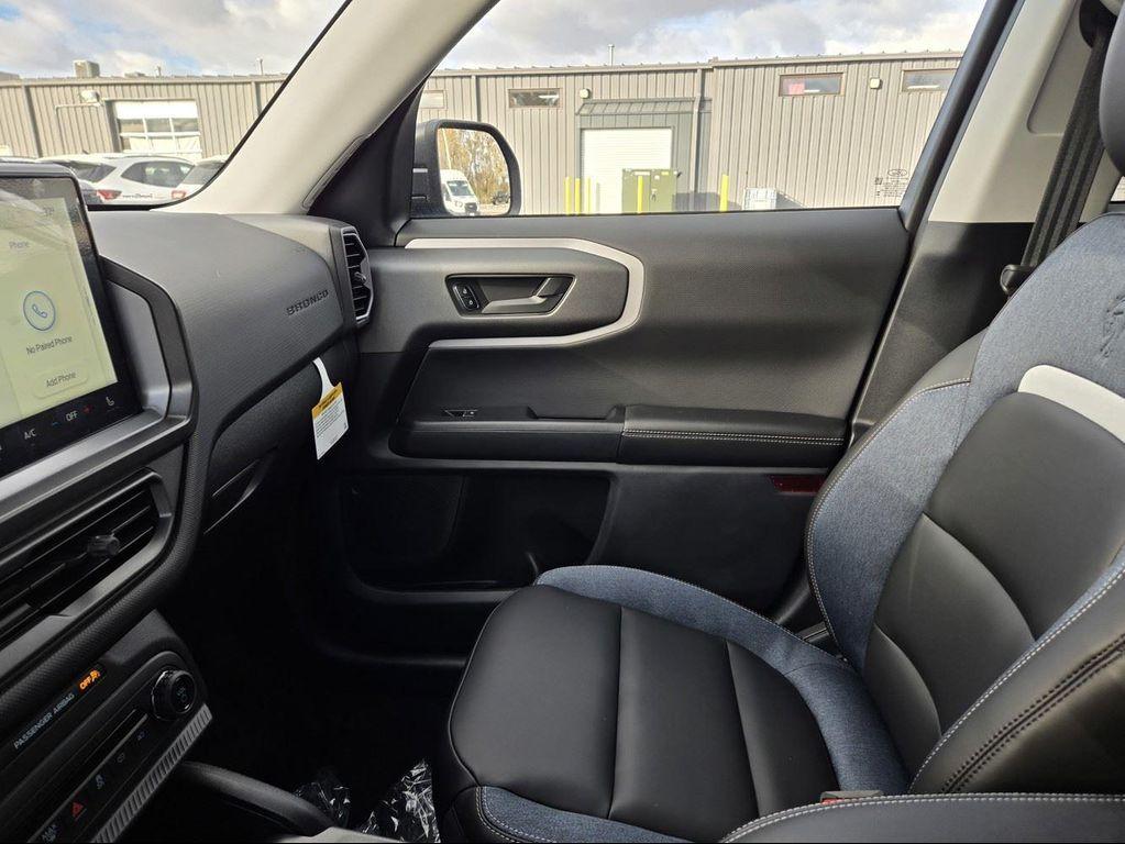 new 2025 Ford Bronco Sport car, priced at $37,985