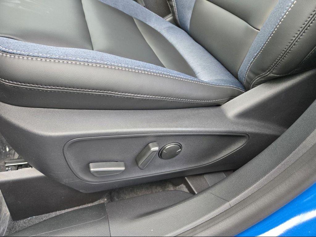 new 2025 Ford Bronco Sport car, priced at $37,985