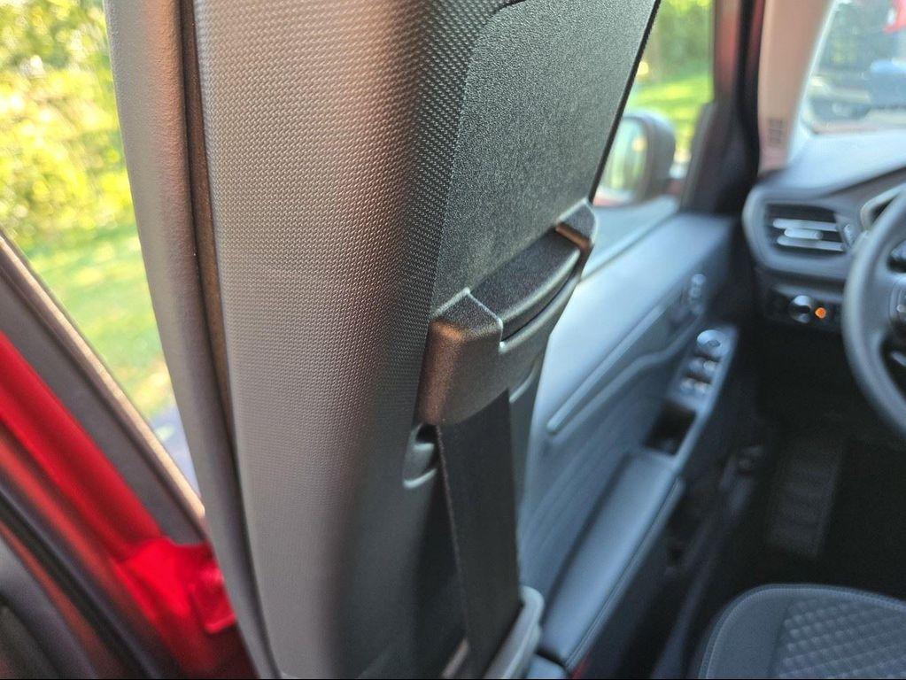 new 2025 Ford Escape car, priced at $30,440