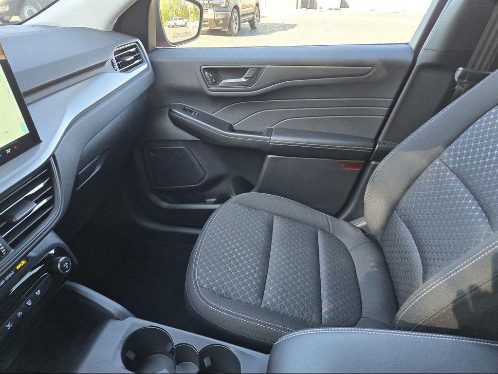 new 2025 Ford Escape car, priced at $34,940