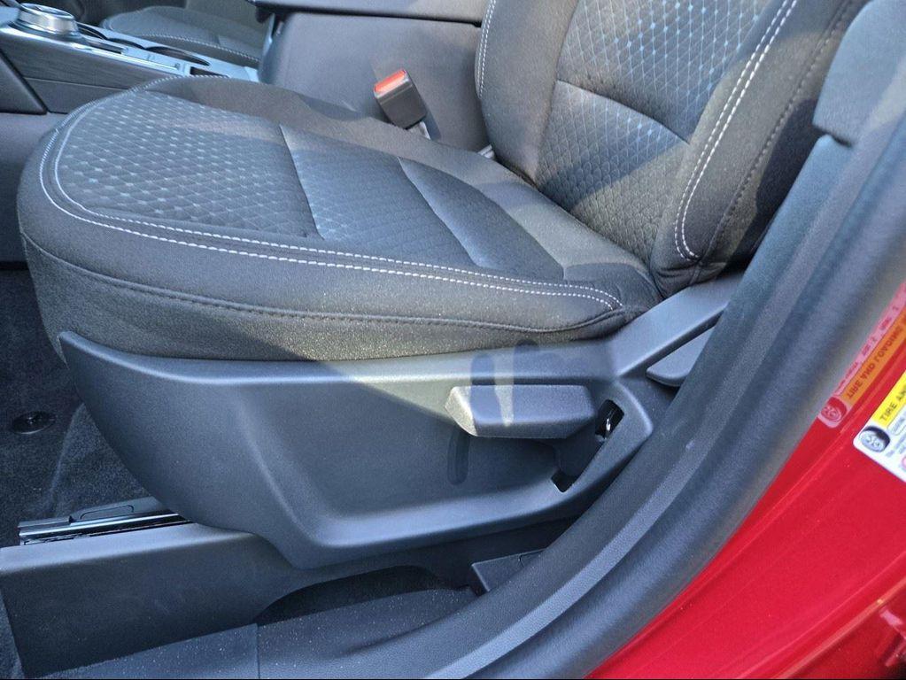 new 2025 Ford Escape car, priced at $30,440