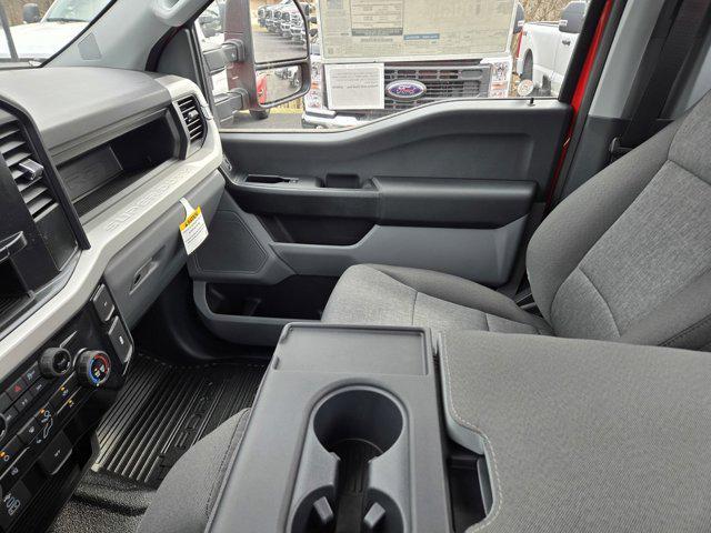 new 2025 Ford F-250 car, priced at $52,895